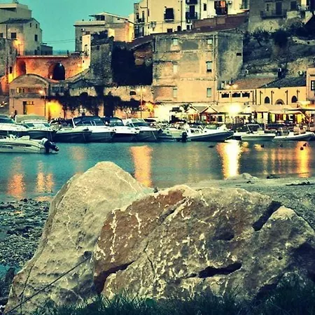 شقة La Rosa Dei Venti كاستيلاّماري ديل غو